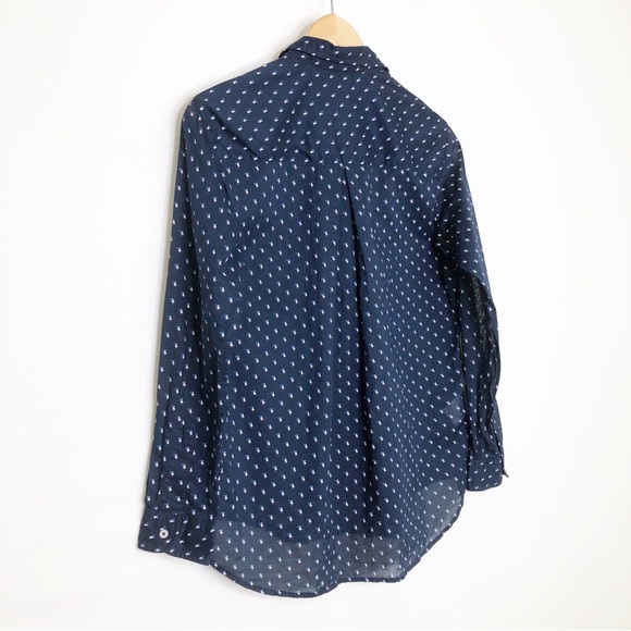 Grayson by Anthropologie size 2 navy blue duck print button down shirt. - Picture 9 of 10